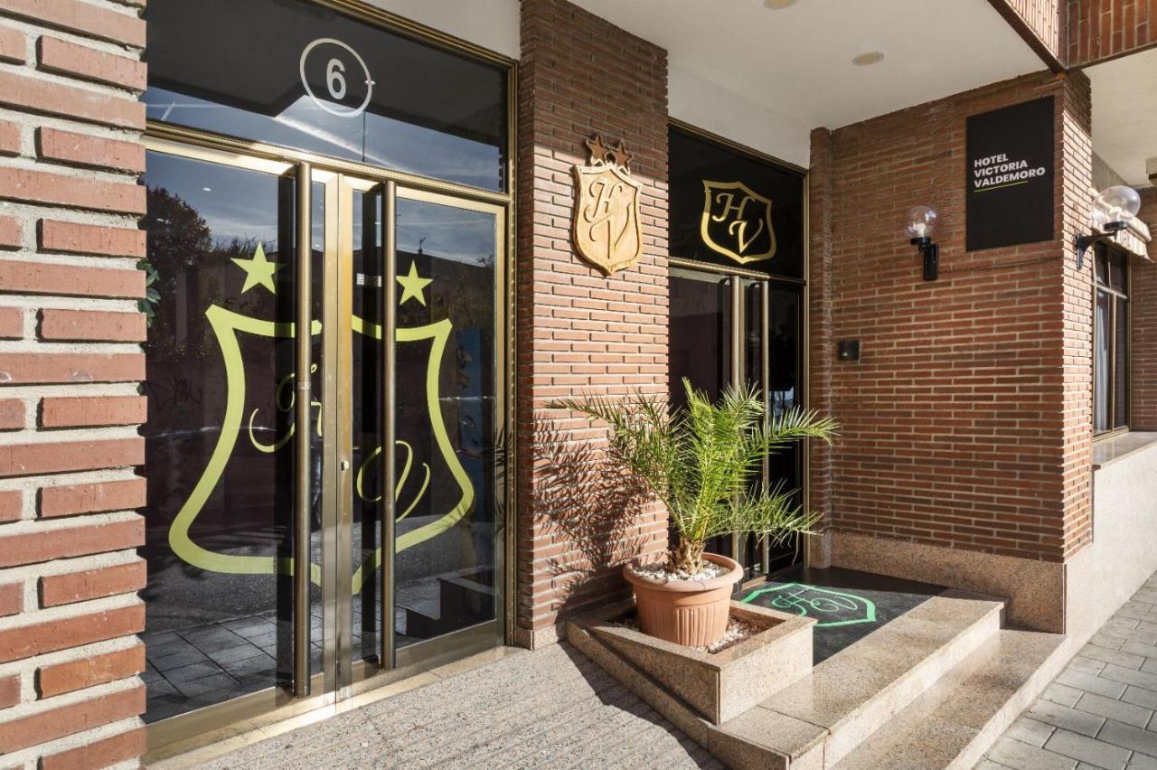 Victoria Hotel 3*